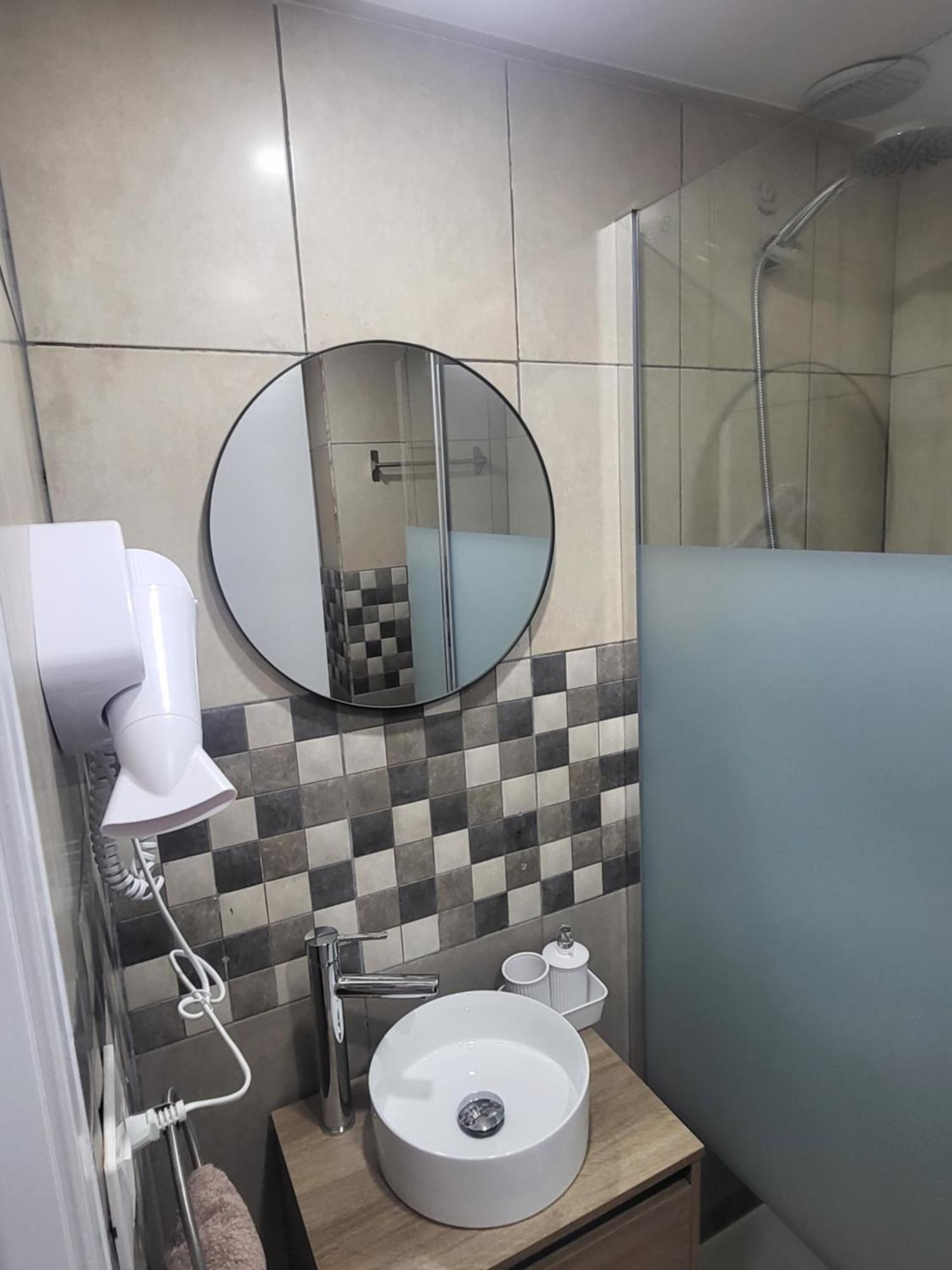 Tropic Apartments En Castle Harbour Los Cristianos  Exterior photo