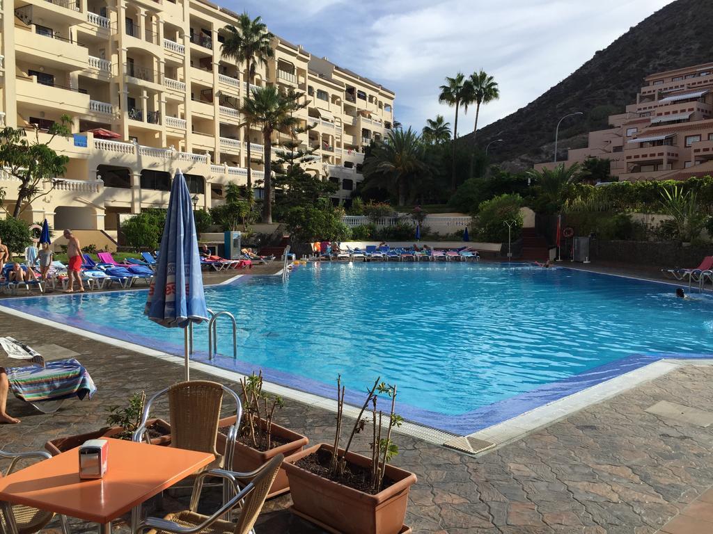 Tropic Apartments En Castle Harbour Los Cristianos  Exterior photo